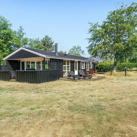 Three-bedroom Holiday In Nyaraló Blåvand