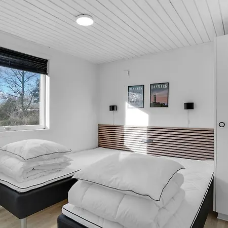 Three-bedroom Holiday In *