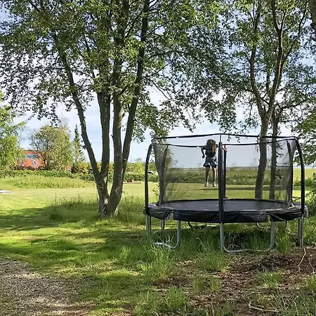 Three-bedroom Holiday In