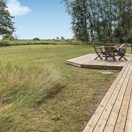 Three-bedroom Holiday In Nyaraló